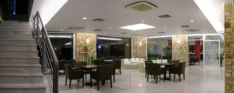 Aparthotel Antonios Village