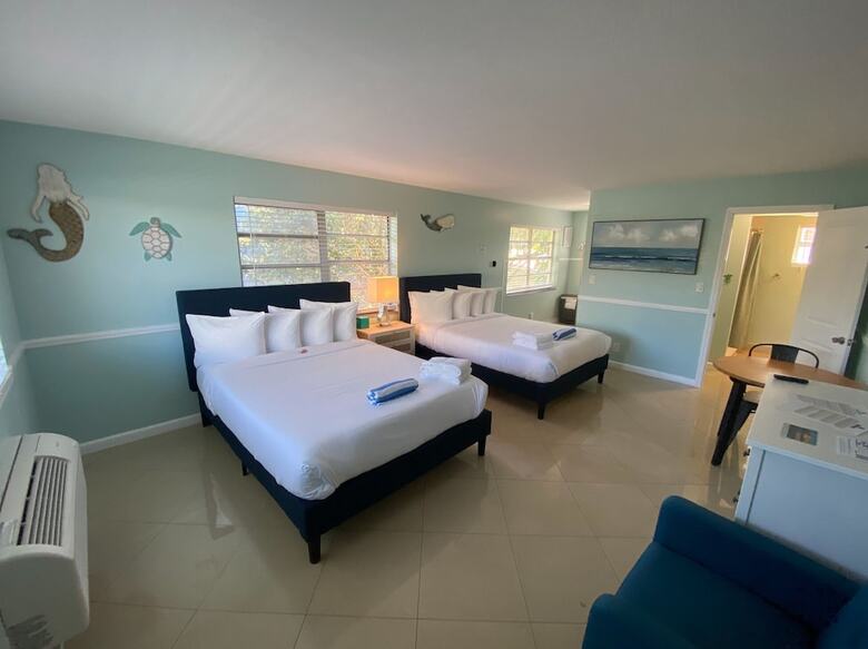 Hotel Honu Cove (age 16+)