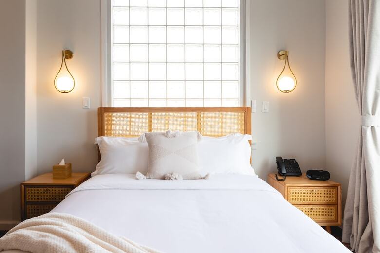 The Modernist Hotel