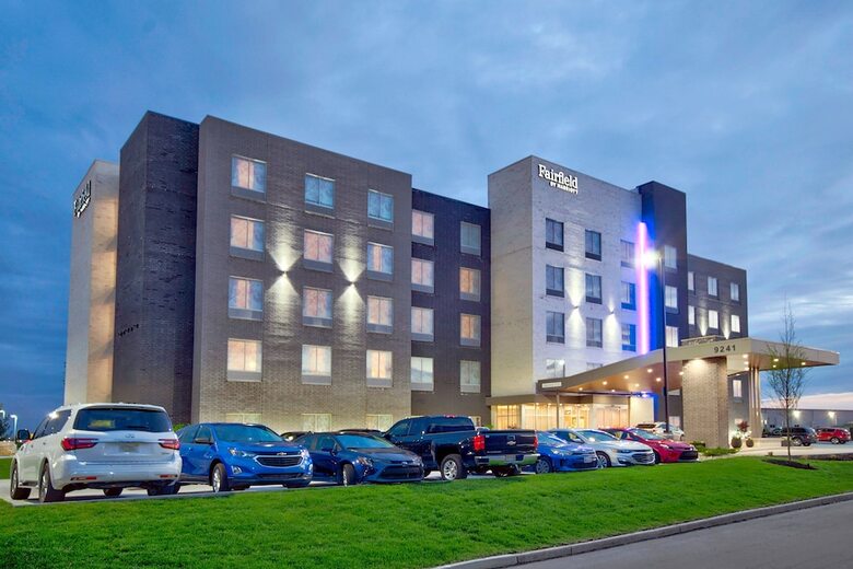 Hotel Fairfield Inn & Suites By Marriott Cincinnati North