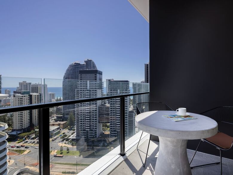 Aparthotel The Star Residences Gold Coast