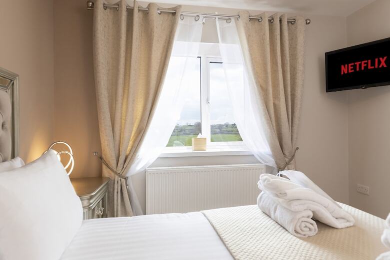 HC Property - The Hideaway At Watergate Eye
