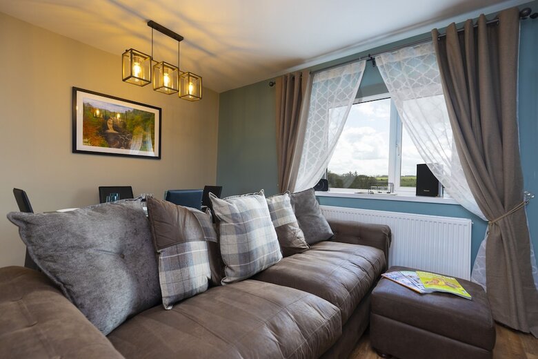 HC Property - The Hideaway At Watergate Eye
