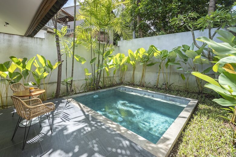 Hotel Ecozy Dijiwa Canggu