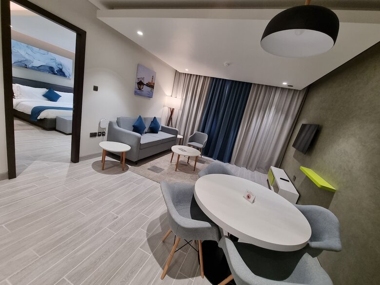 Hotel Citadines Al Ghubrah Muscat