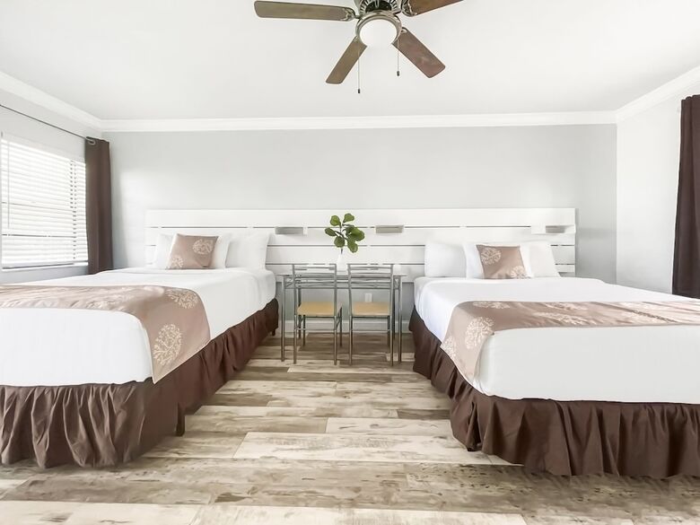 Motel Neptune Oceanfront Rentals