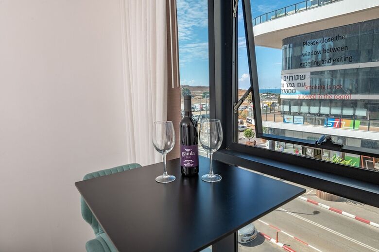 Hi - Yam Seaview Apartments & Suites