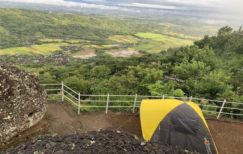 Bed & Breakfast Camping Ground Watu Amben
