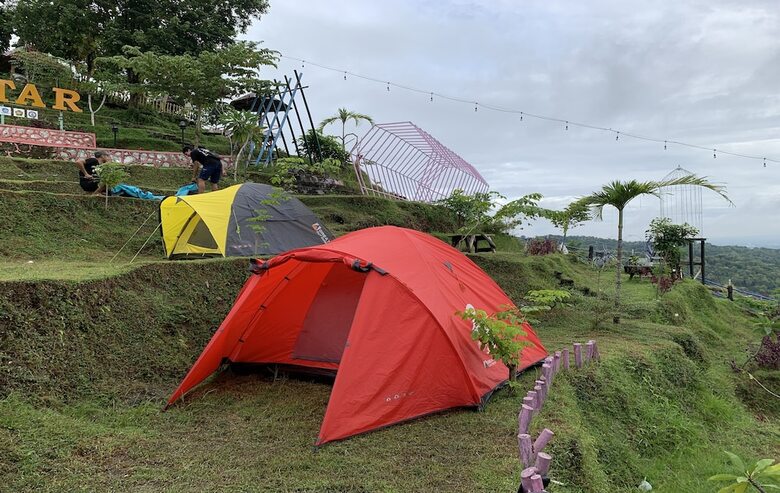 Bed & Breakfast Camping Ground Bukit Tinatar