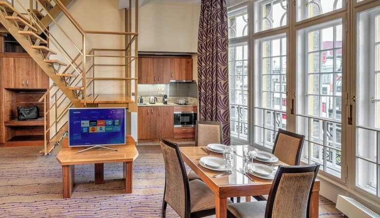 Aparthotel Crown Palace Apartments By Adrez