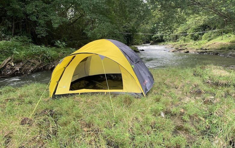 Bed & Breakfast Teratai Biru River Camping Ground