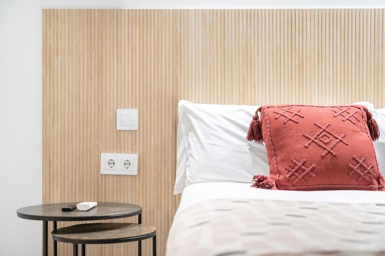 Aparthotel Dobo Madrid Luna
