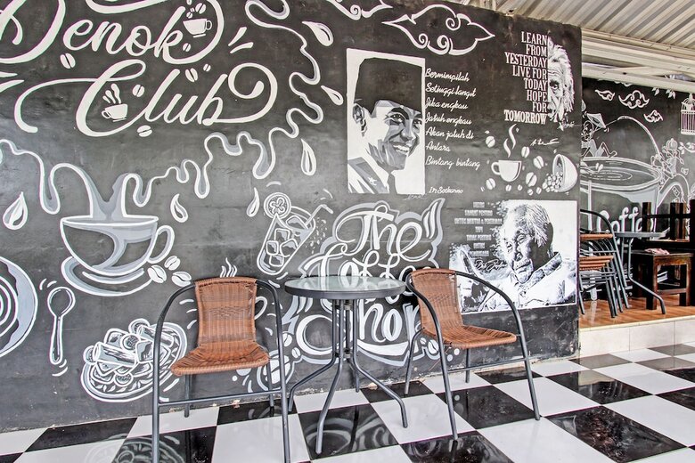 Hotel Capital O 93533 Griya Denok