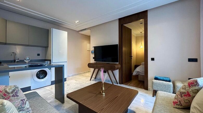 Aparthotel Les Joyeux Luxury Suites & Appart