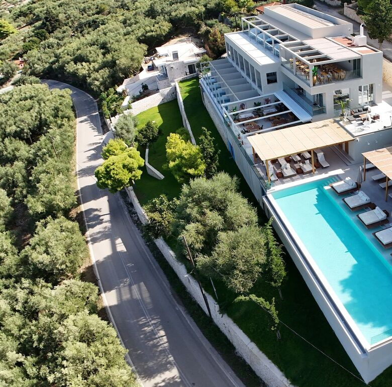 Hotel Myzith Luxury Suites
