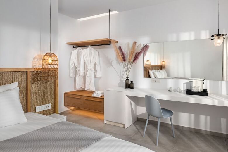 Hotel Myzith Luxury Suites