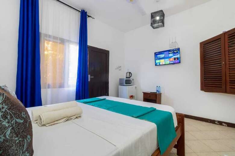 Hotel Pontoon Residence & Suites