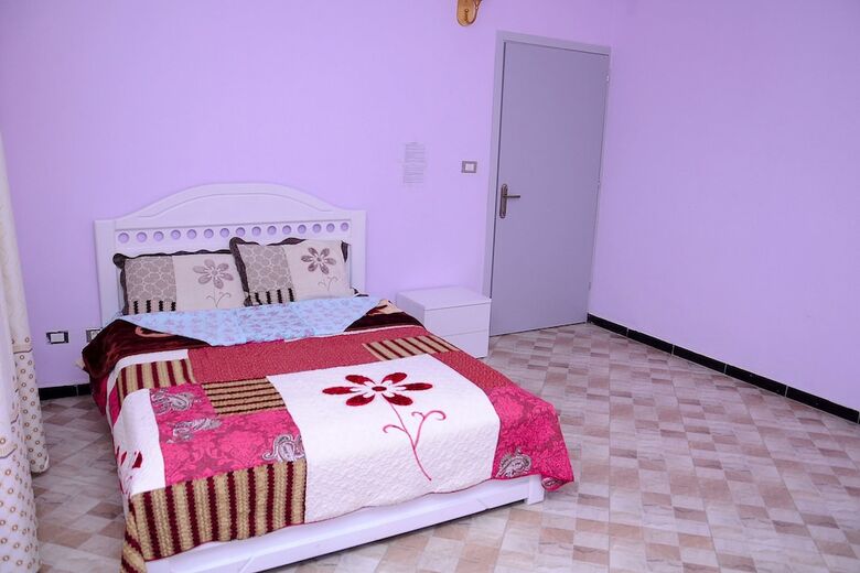 Dire Guest House