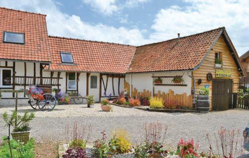 Holiday Home Senlecques Cd-1049