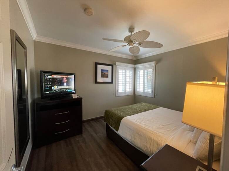 Motel Hi View Inn & Suites