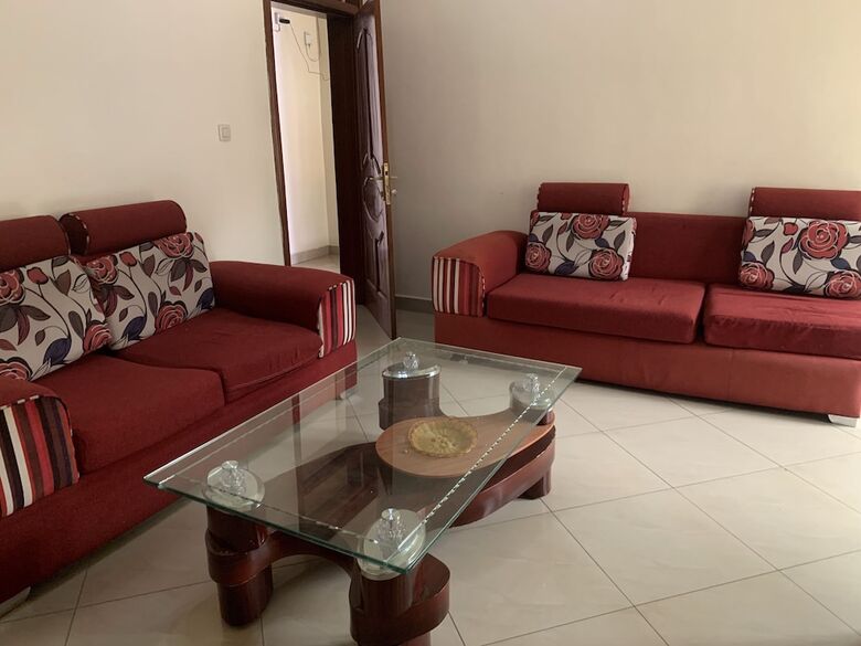 Bed & Breakfast Gorilla Home Stay
