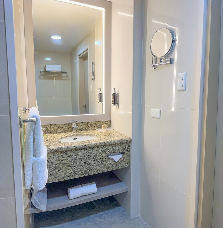 Hotel La Quinta By Wyndham Quito