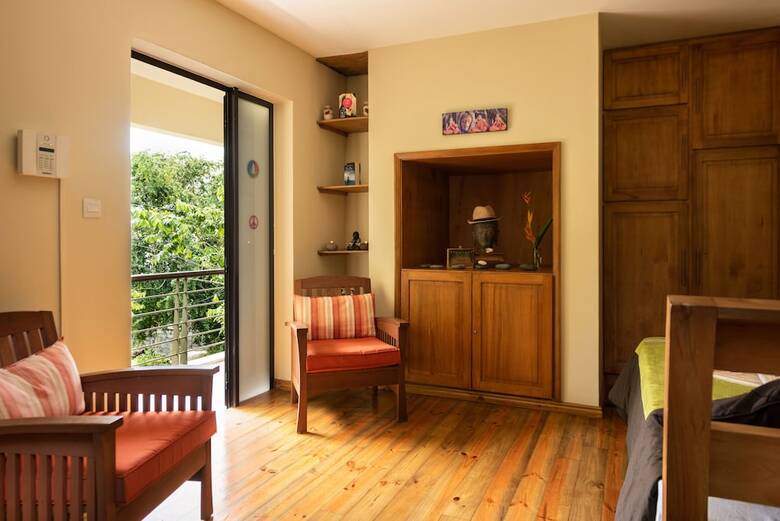 Happy Days Guest House