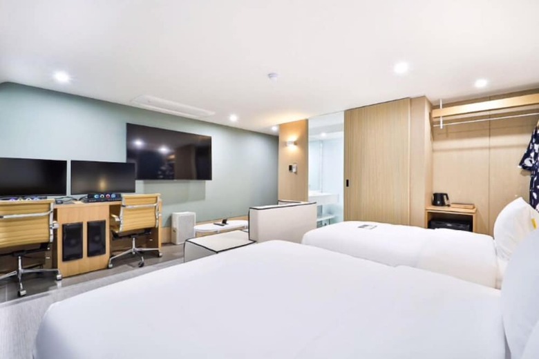Brown Dot Hotel Yeongdo Daegyo