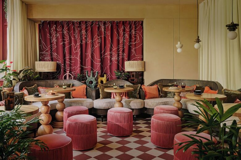 Hotel Ember Locke Kensington