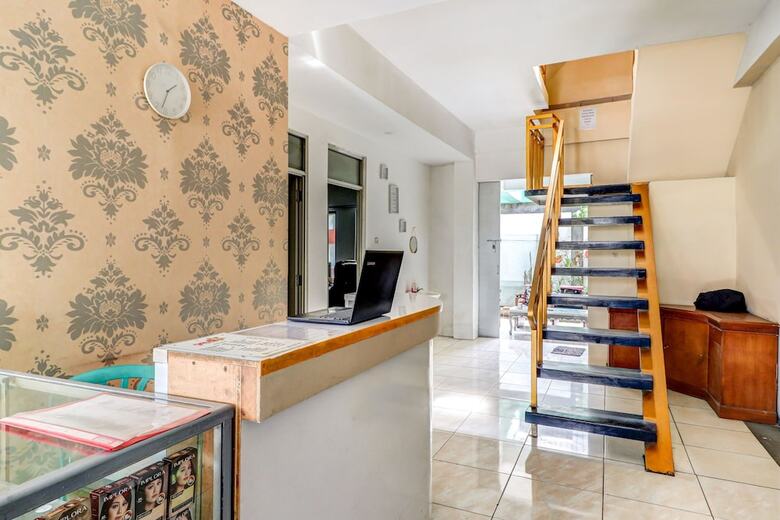 Hotel Oyo 90873 Orchid Guesthouse