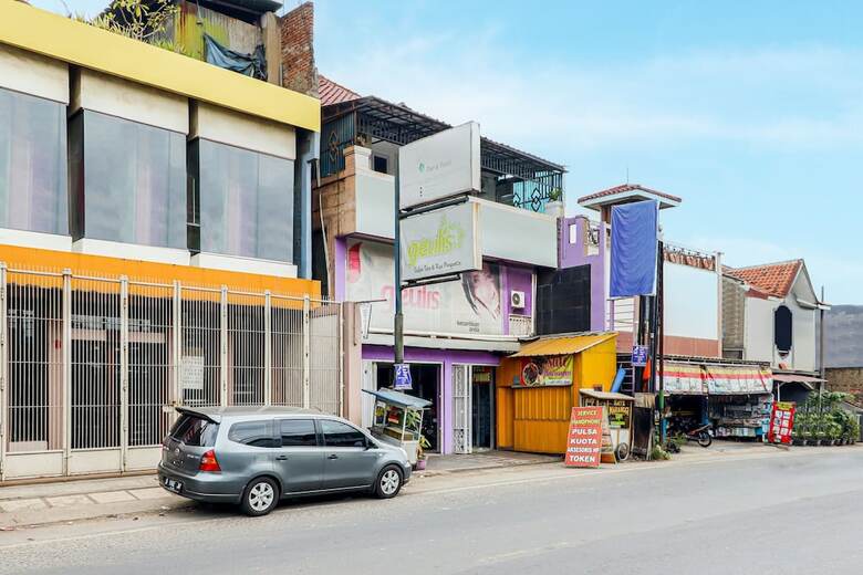 Hotel Oyo 90873 Orchid Guesthouse