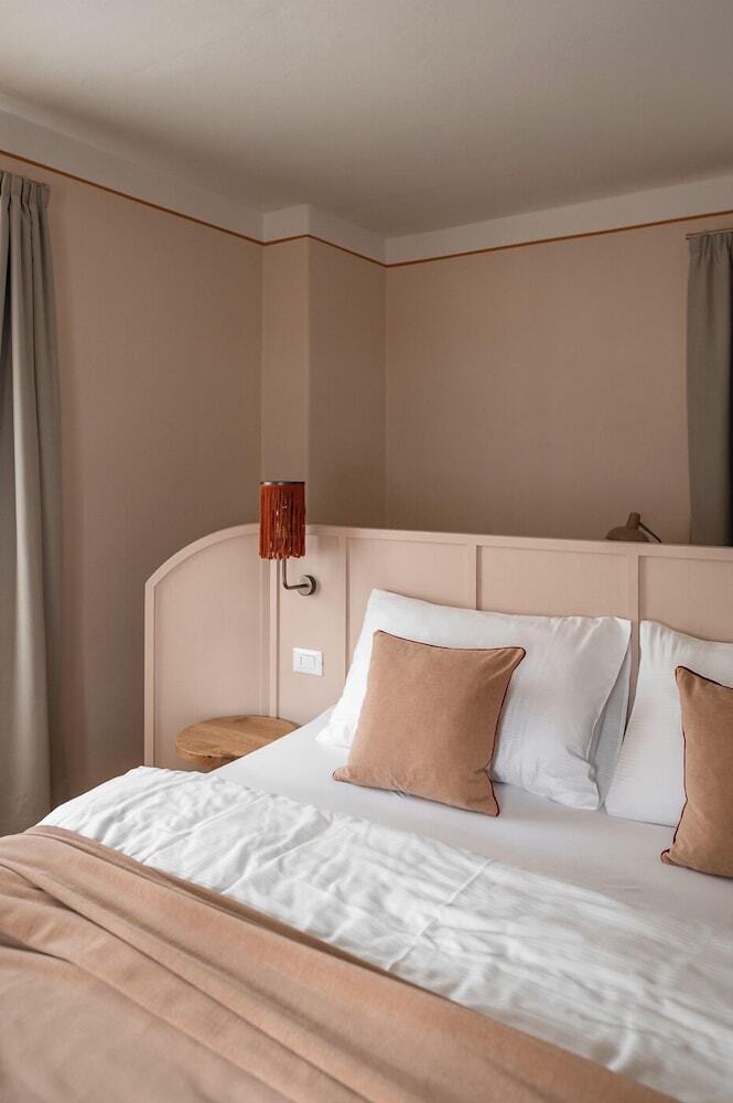 Hotel Pension Leuchtenburg