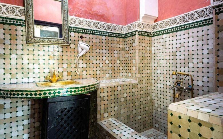 Hotel Sidi Abdallah Ghiat