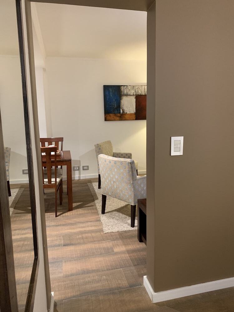 Urbana Apartments 413