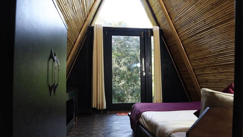 Hotel Beyond Stay Ananhyam Resort Sattal