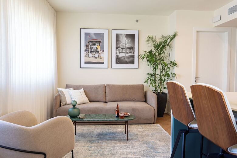 Hotel De Sheinkin Suites
