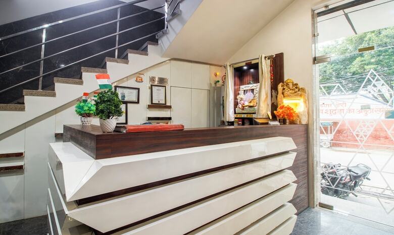 Hotel Treebo Shree Anand Dham, Vrindavan
