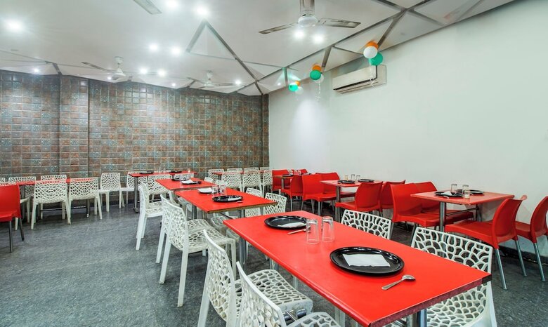 Hotel Treebo Shree Anand Dham, Vrindavan