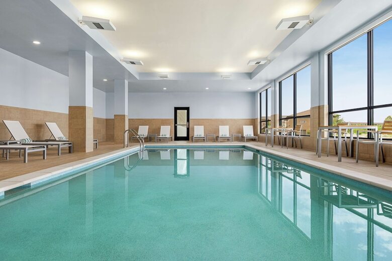 Hotel Embassy Suites By Hilton Round Rock