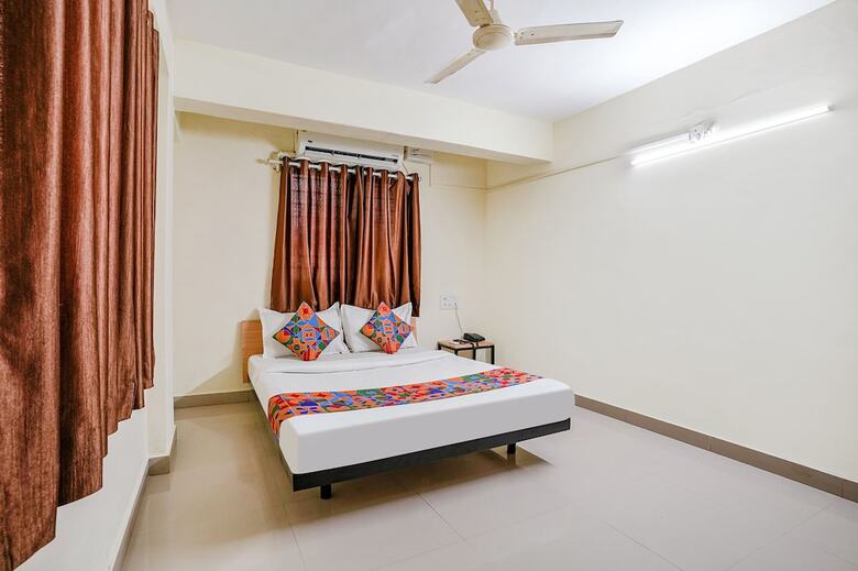 Hotel Fabexpress Samruddhi Park Inn