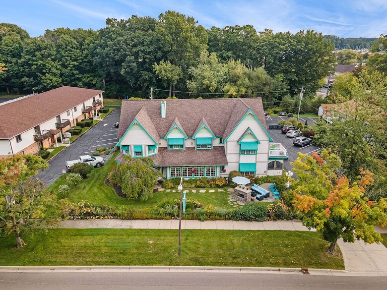 Bed & Breakfast Inn At The Park