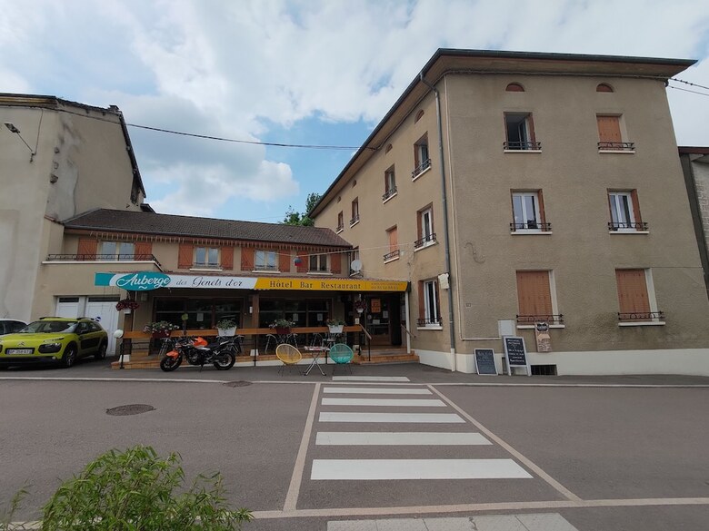 Hotel 1799 Rte Des �charmeaux