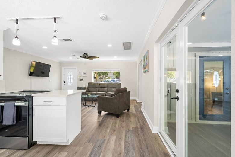 Will's Off Wilton Drive Pool Villa By Opus