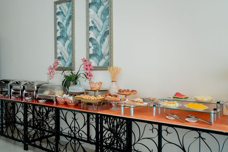 Megal Suites Hotel