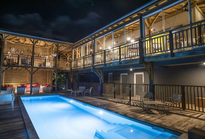 Hotel French Coco