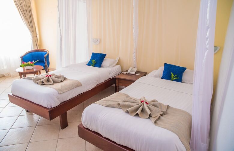 Hotel Nyali Beach Holiday Resort