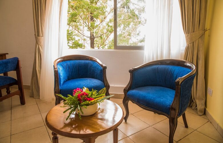 Hotel Nyali Beach Holiday Resort