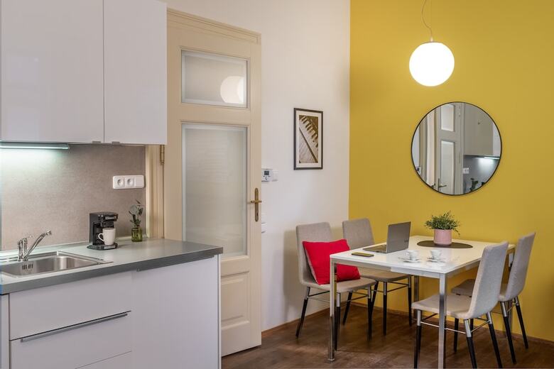 4 Arts Apartments By Adrez Living
