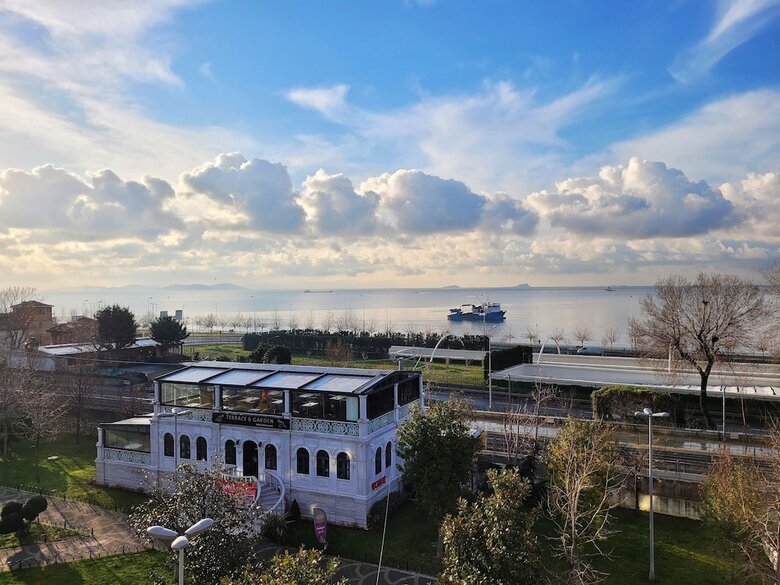 Saruhan Hotel