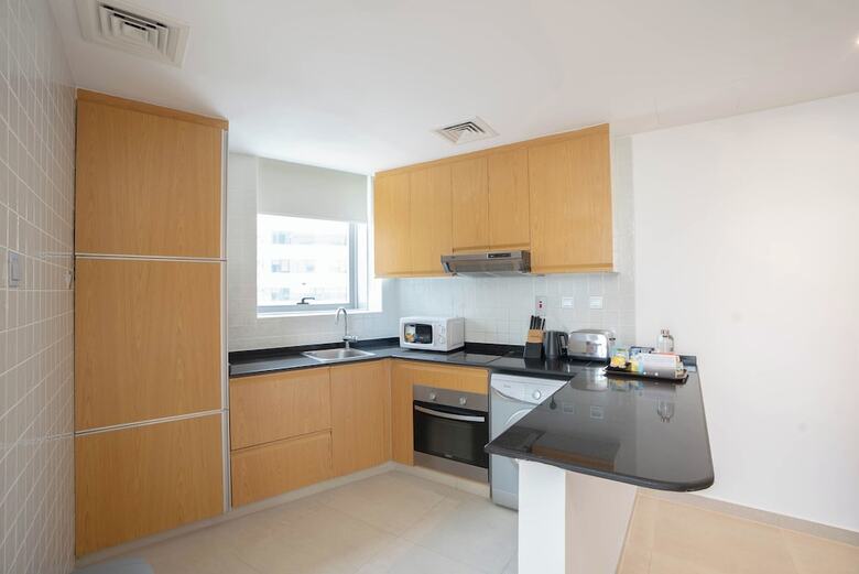 Grand Heights Dubai Hotel Apartments